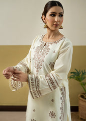 ivory charm 2pcs