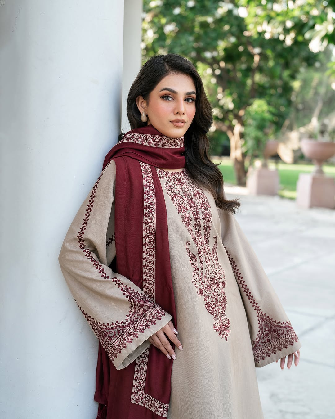 Zara embroidered 3pcs HZ COLLECTION Zara embroidered 3pcs HZ COLLECTION