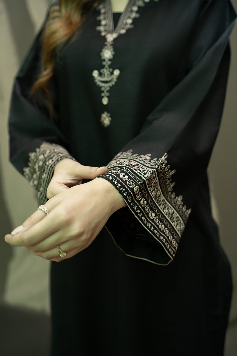 Black plant Embroidered 2pcs