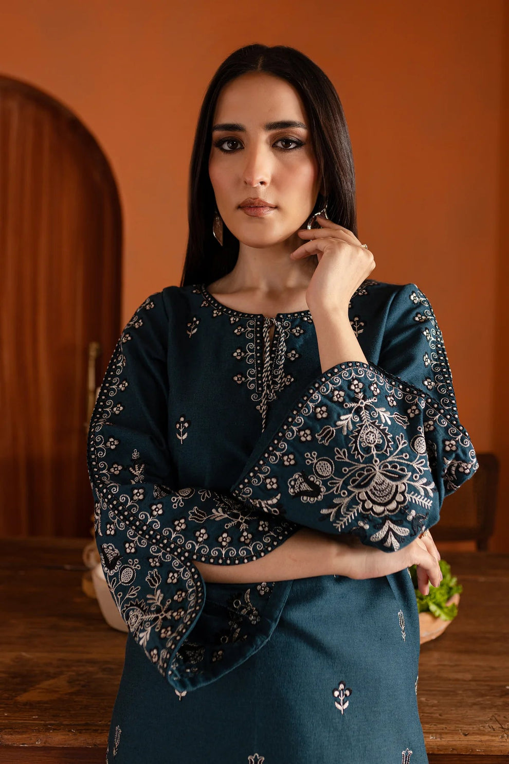 Bloom zinc Embroidered