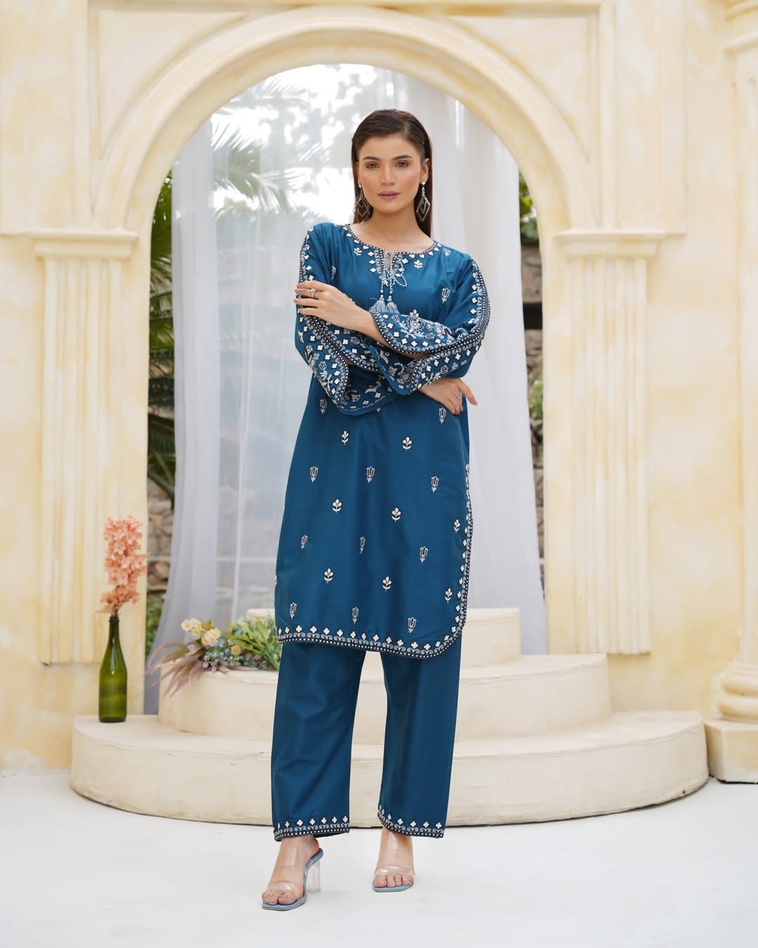 Bloom zinc Embroidered