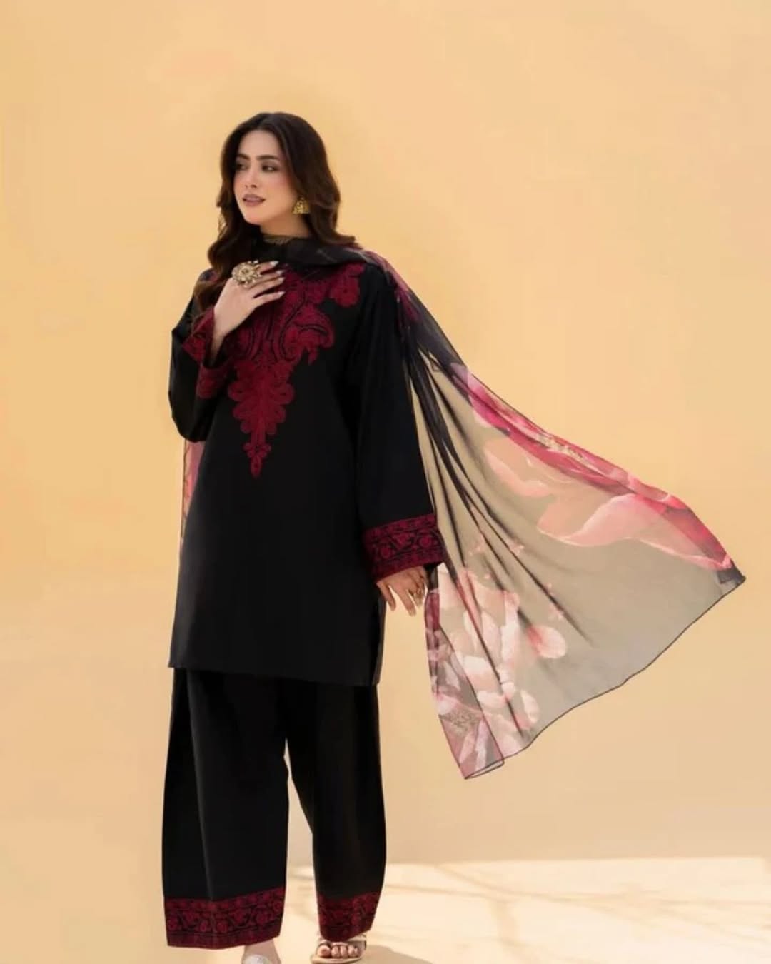 Mahnoor 3pcs