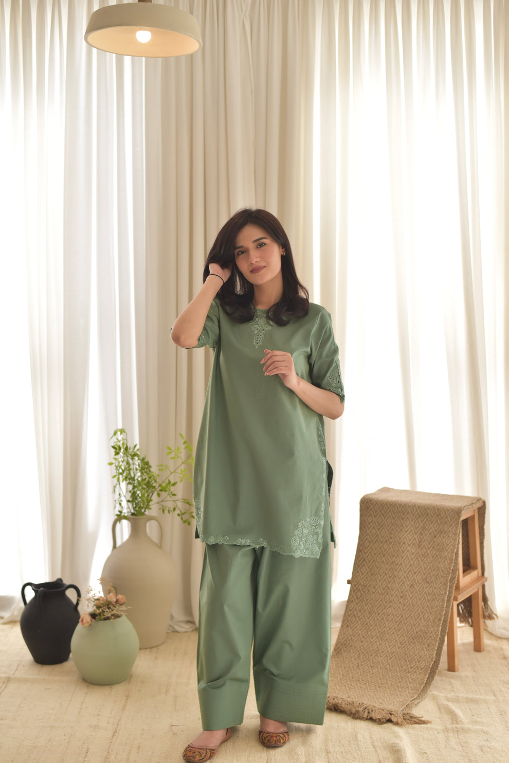 Zola Embroidered 3pc