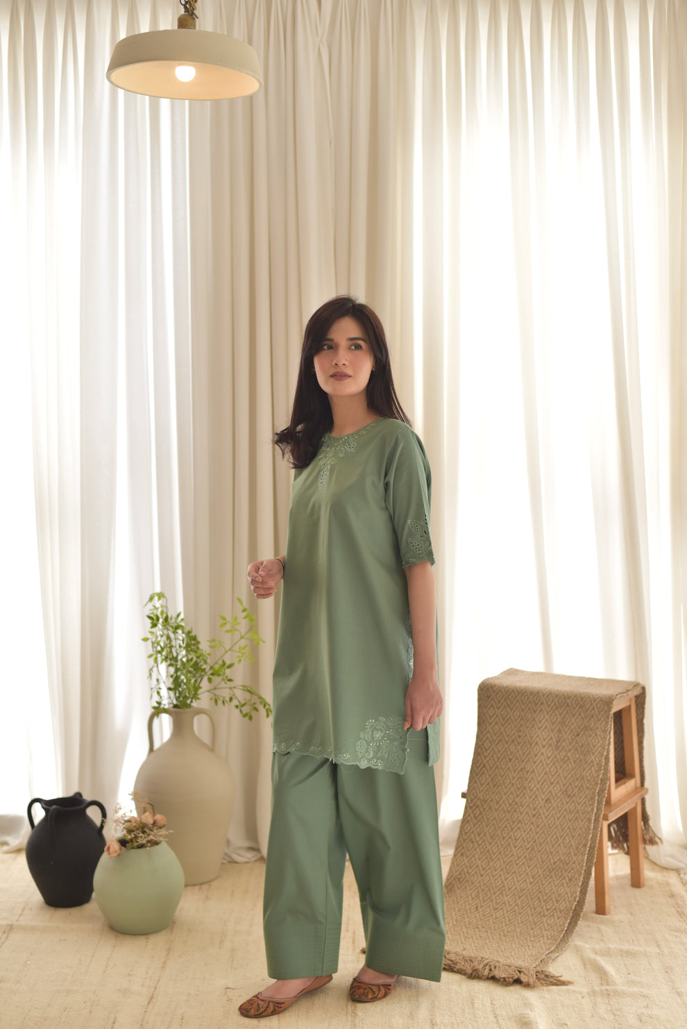 Zola Embroidered 3pc