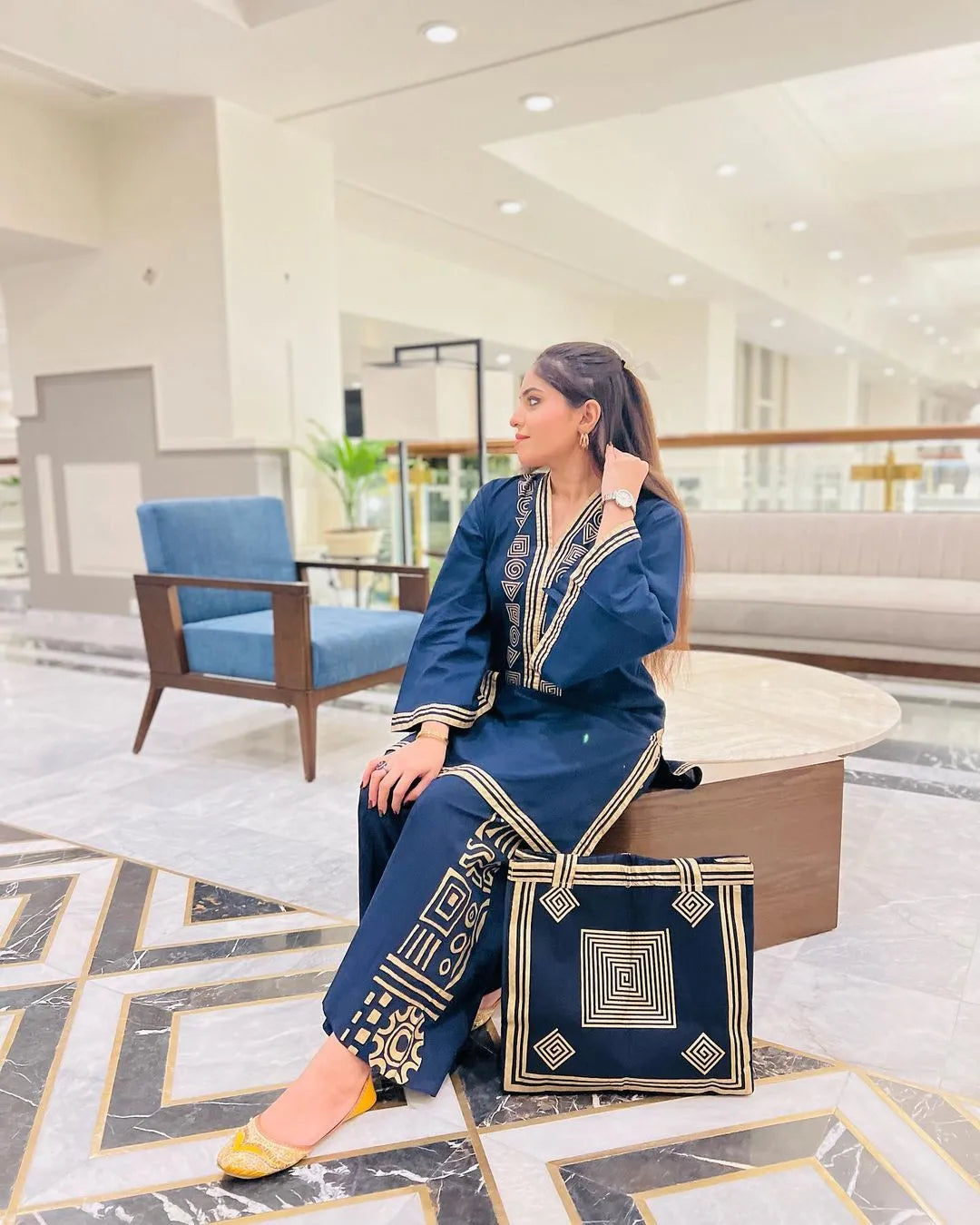 ,Areej PLAZO+BAG